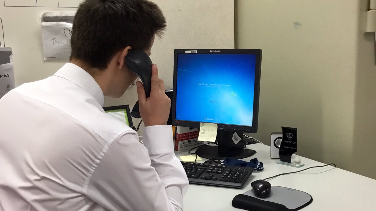 gareth_hunt85's tweet photo. George our new starter joining his 1st conference call all ready for #SouthBionicWeek @NBSSurreyShire @RBNSouth https://t.co/RUv0LVlhNt