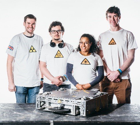 OxMailKieranD's tweet photo. A group of engineers from Oxford will be appearing on #RobotWars this weekend
https://t.co/BCc5u1lziC https://t.co/Rs6S3dpWoP