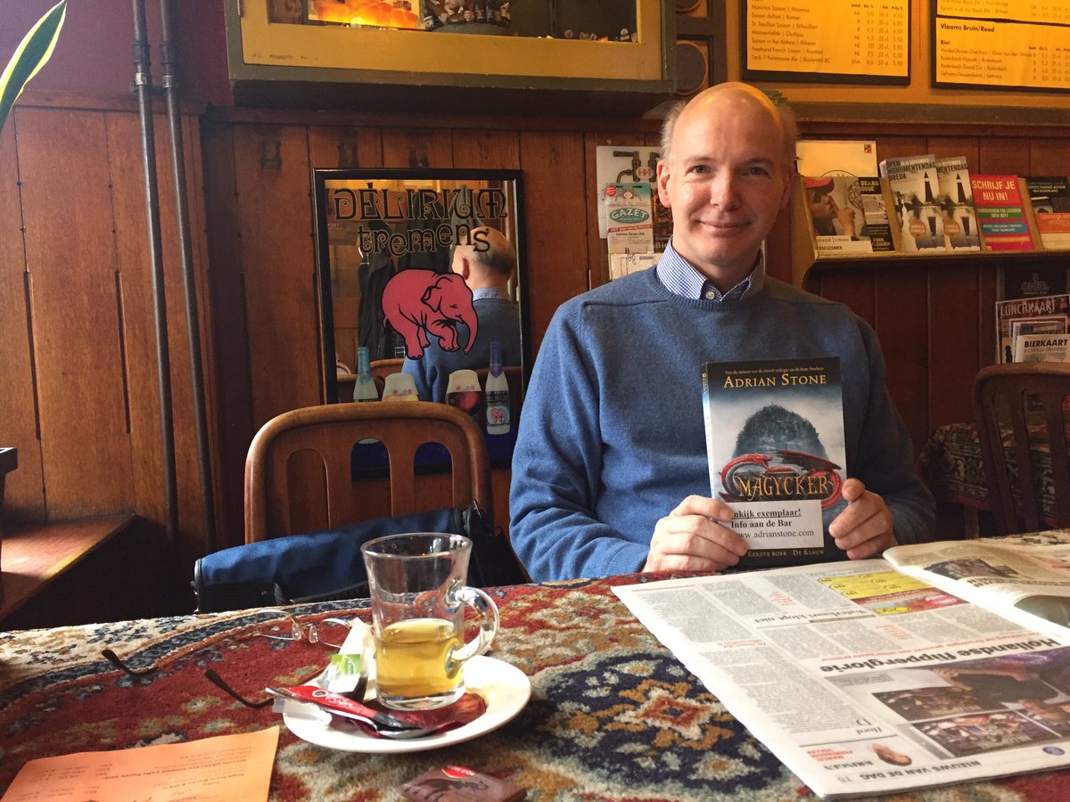 BirgitVerhoeven's tweet photo. Ad, alias Adrian Stone, schrijft fantasie boeken en komt bijna iedere dag een kopje thee drinken @BeyerdBreda #ob https://t.co/t6SctSFJK5