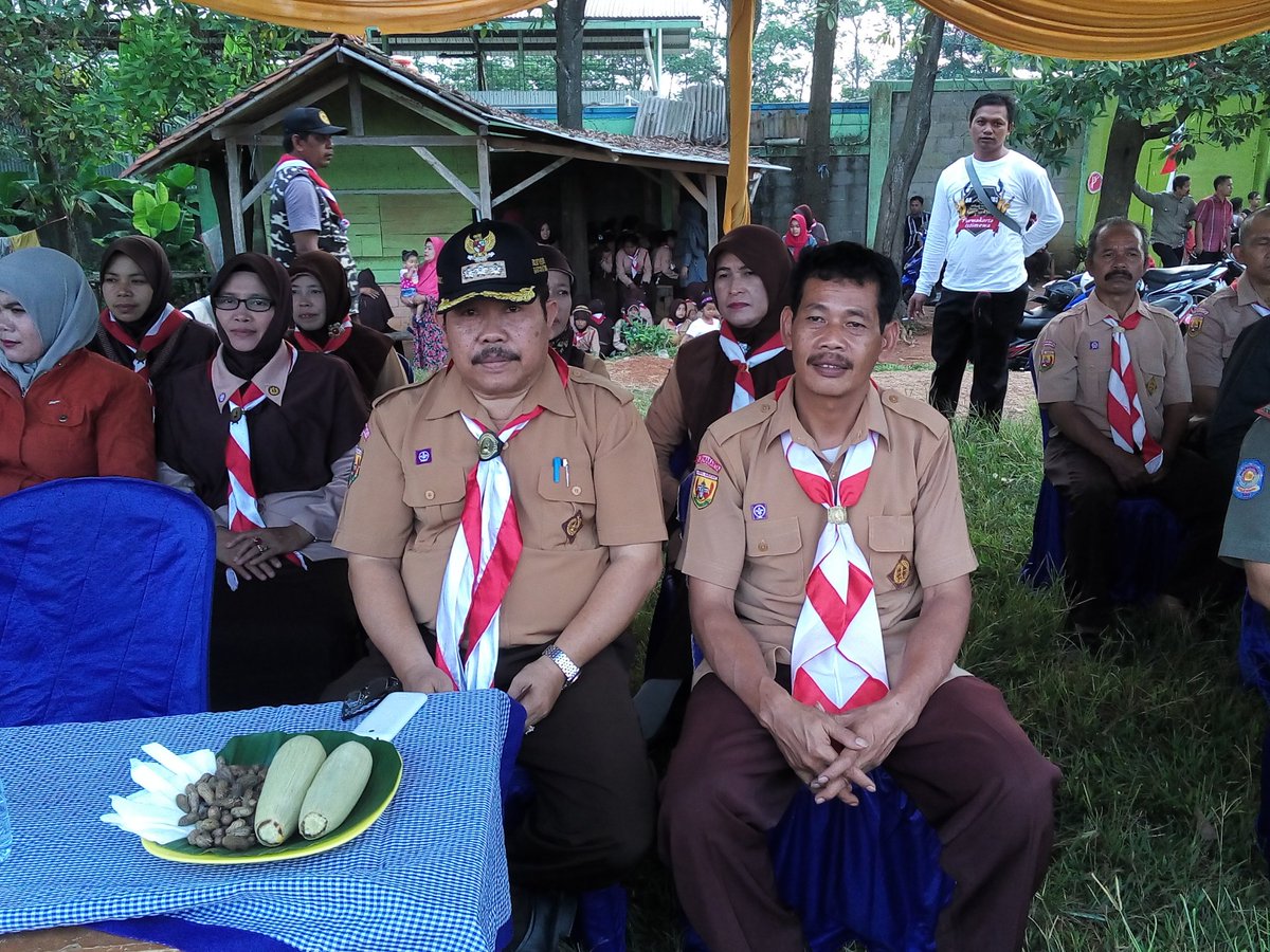 AanSahiq's tweet photo. Camat mghdr Pmbukaan jambore nasional tk kwartr darangdan#sampurasun purwakarta @DediMulyadi71 @HumasPWK https://t.co/fiRQeWCILR
