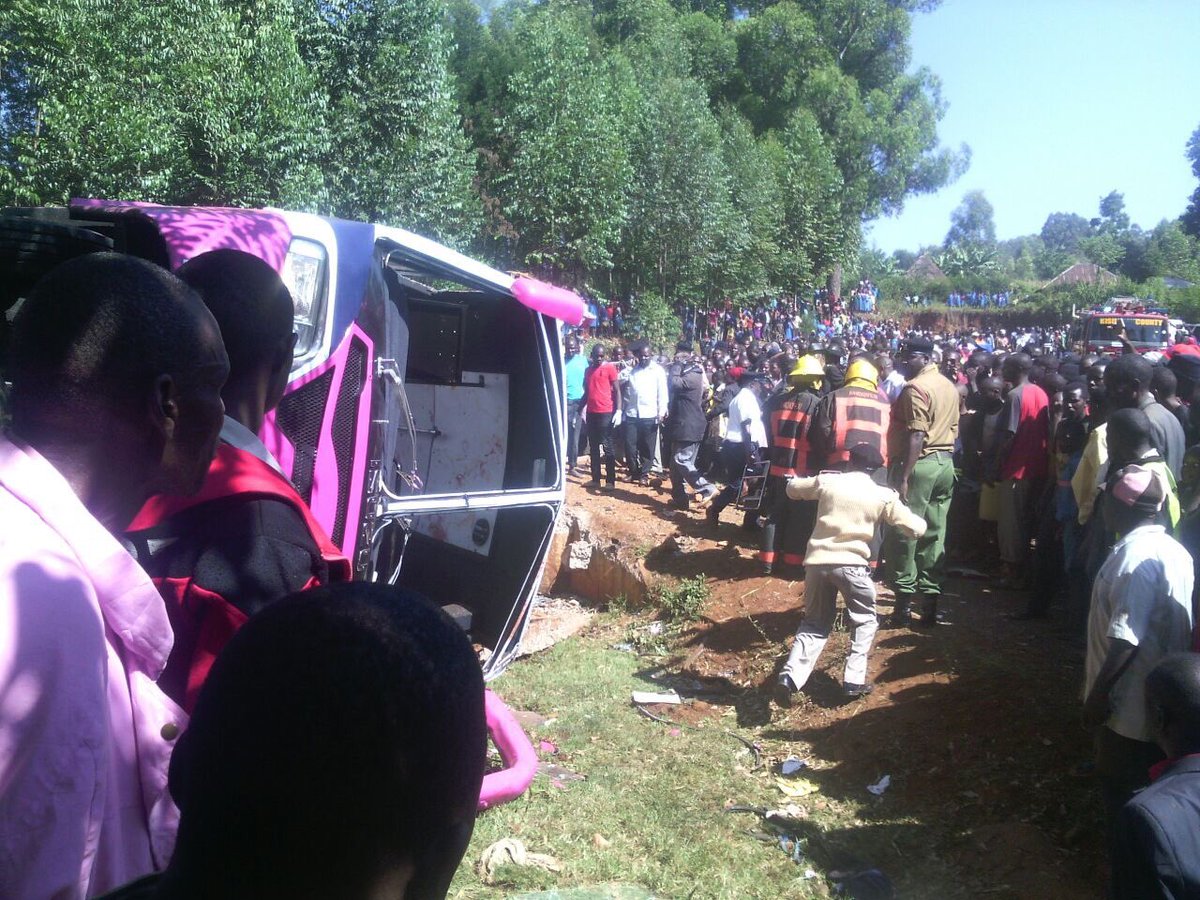 xtiandela's tweet image. BREAKING:

A number of Students from St. Mary's Nyamagwa High, Kisii,  dead &amp;amp; more injured while celebrating new bus