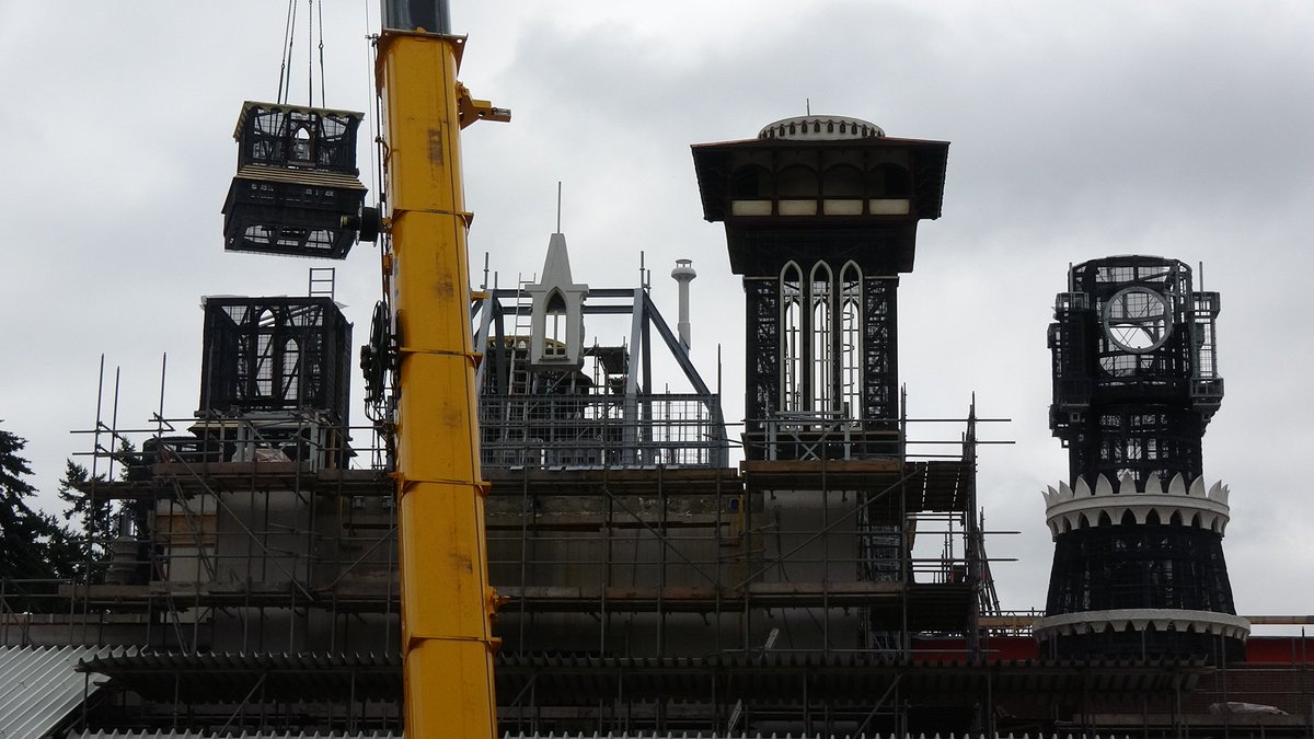 vijfzintuigen's tweet photo. Hoogste punt #Symbolica bijna bereikt. #efteling ^5EF https://t.co/yp2puaaHDT