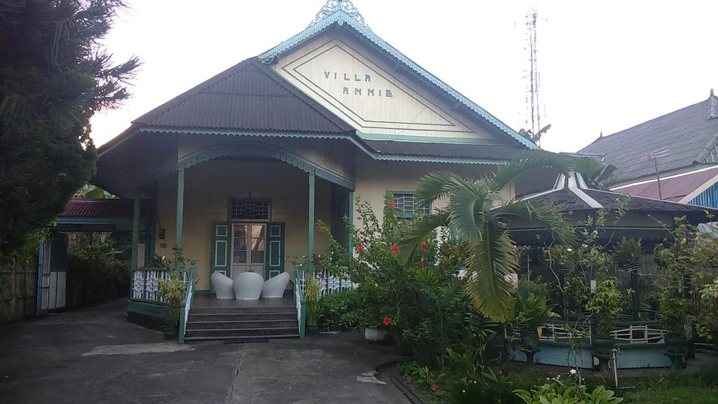 Fransisco2889's tweet photo. Rumah tua penuh sejarah yg masih terlihat asri@Samarinda.Kaltim https://t.co/CdcSUkvbtY