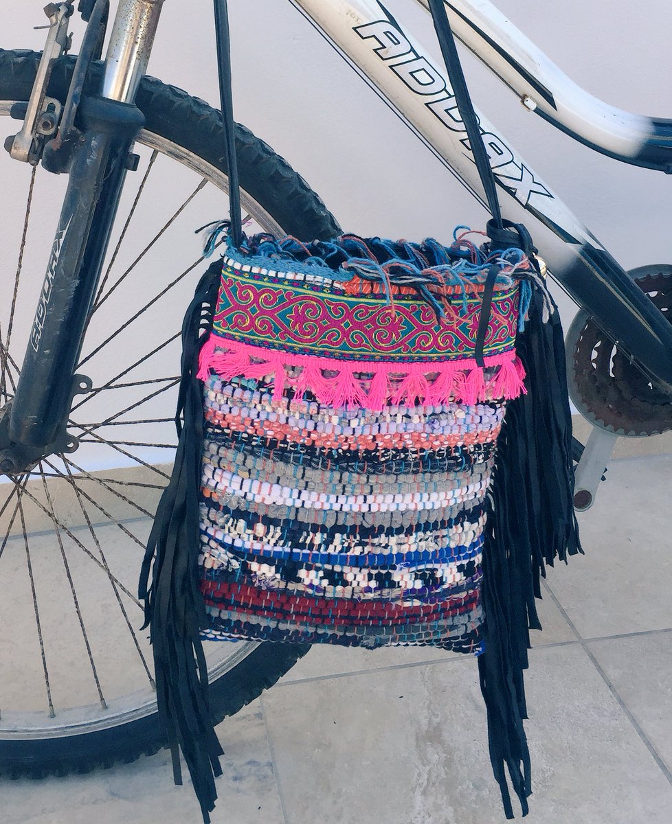 marilizadim's tweet photo. Summer Boho! Leather Tassel Bag by mariliza #Antiparos #greekdesign #luxeboho #ethnic https://t.co/gBZ900ejQ8