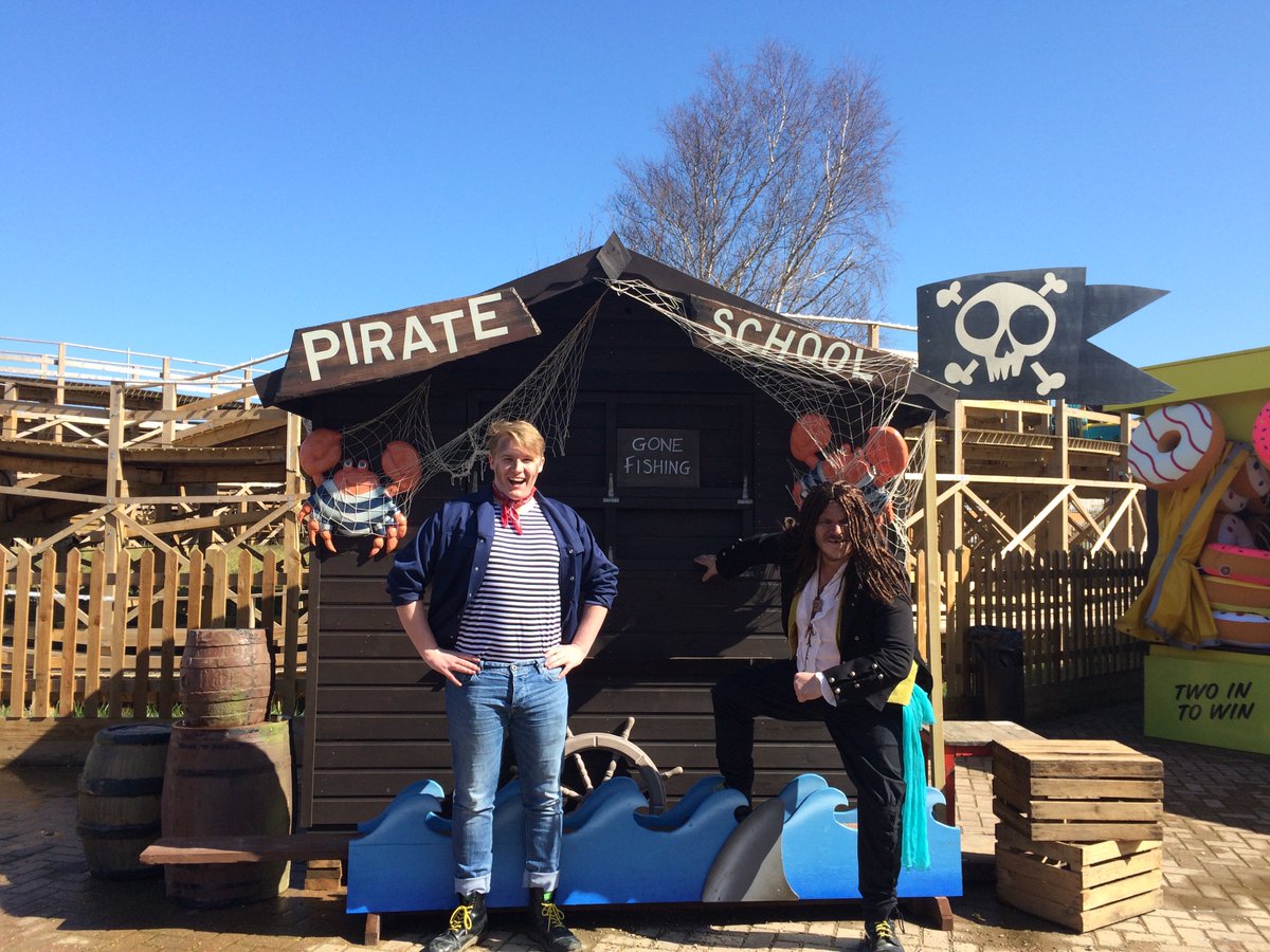 DreamlandMarg's tweet photo. Arrrghh! Want to be a pirate do ya? Come to Pirate School and learn the ropes with the Dreamland Crew! #Margate https://t.co/zfzXoll3NH