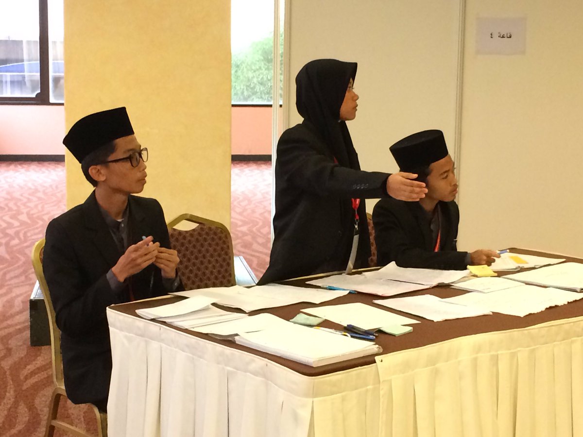 muslehdebate's tweet photo. Arabic Debate Round 4; SMKA Sabak Bernam vs SM Al-Amin Bangi https://t.co/guwVj9iP4i