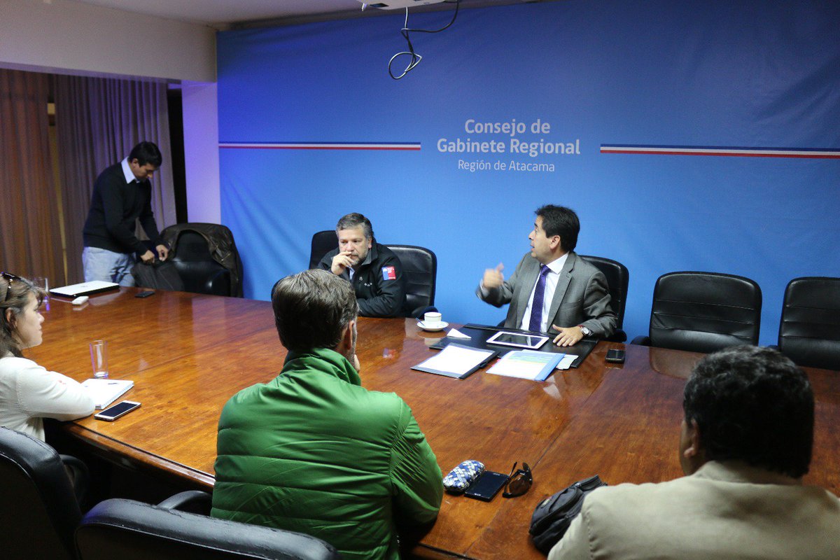 mvargasatacama's tweet photo. En reunión con @JVigilancia #RíoCopiapó. Comprometimos apoyo Proyecto #Lautaro2.0 https://t.co/qnXTqLIlZr