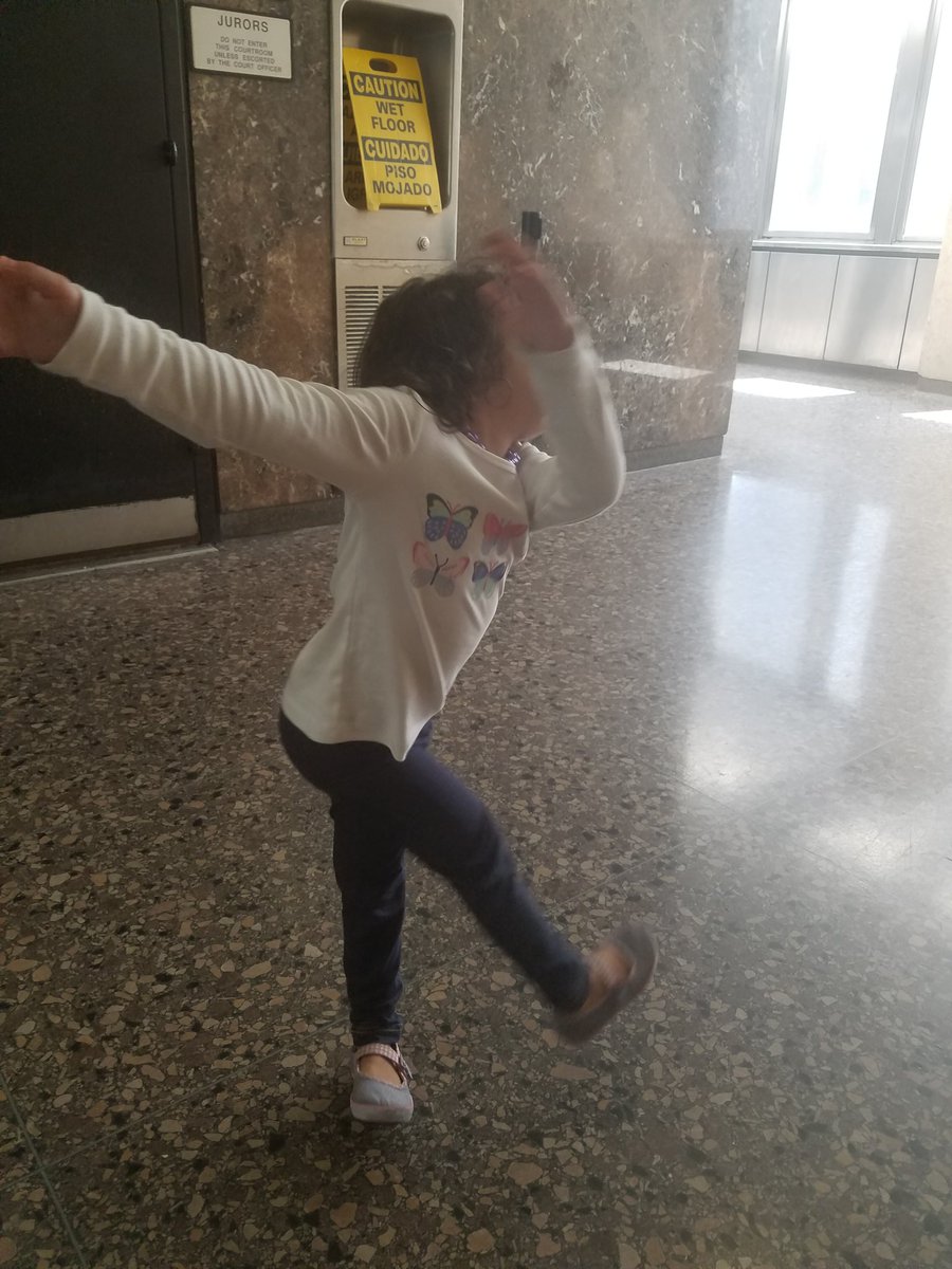 YtTechno's tweet image. When your baby sister is lit💣#WatchMeDab