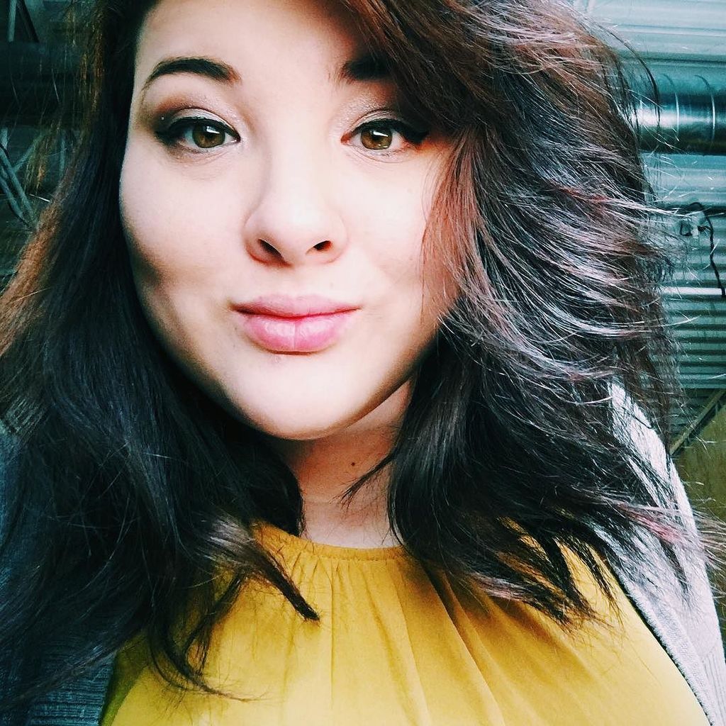 Tara_Latorre's tweet image. Oh hey. Didn't see you there. 😉 #windowlighting 👍🏼 ift.tt/2aRDaGe