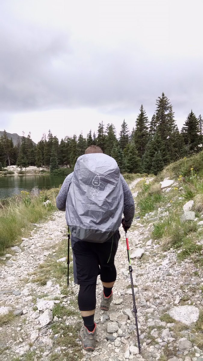 lunchhiker's tweet photo. It's going to rain. #backpacking https://t.co/lIRlnAcxTF