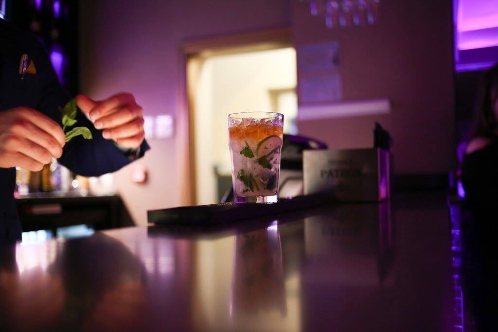 somezze's tweet photo. You made it through the week! Let us spoil you tonight with our delicious mezze and 2 for 1 #cocktails. #Birmingham https://t.co/usRbNCkwLh