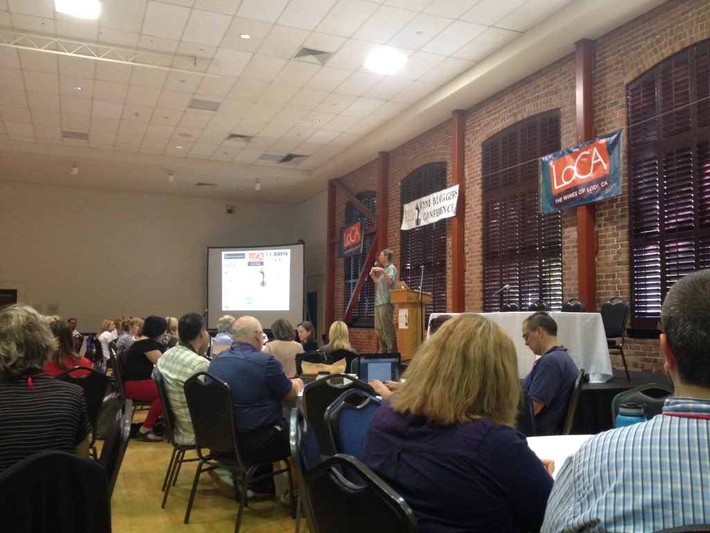 diviniesapori's tweet image. Official opening #wbc16 @Lodi_Wine @WineBloggersCon