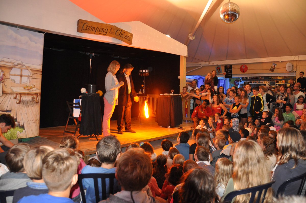 saprod_17's tweet photo. 💫🎭 SOIRÉE INOUBLIABLE HIER AU CAMPING LES CHÊNES 🎭💫
 ⏩ https://t.co/xNrV0II5IA https://t.co/gNRjQa05Ad
