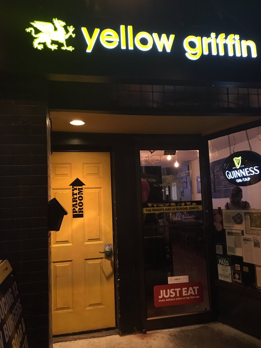 strokeit_dbc's tweet image. StrokeFest 4 is tonight! Head upstairs to the party room, have a drink on us, &amp;amp; order a delicious burger from @YGpub