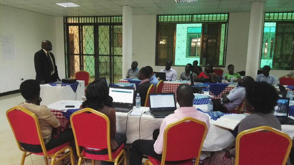 metsprogrammeug's tweet photo. Dr. Eddie Mukooya of @MinofHealthUG gives closing remarks at #TASOug #OpenMRS training by @metsprogrammeug HMIS team https://t.co/LUeW0FzsxI