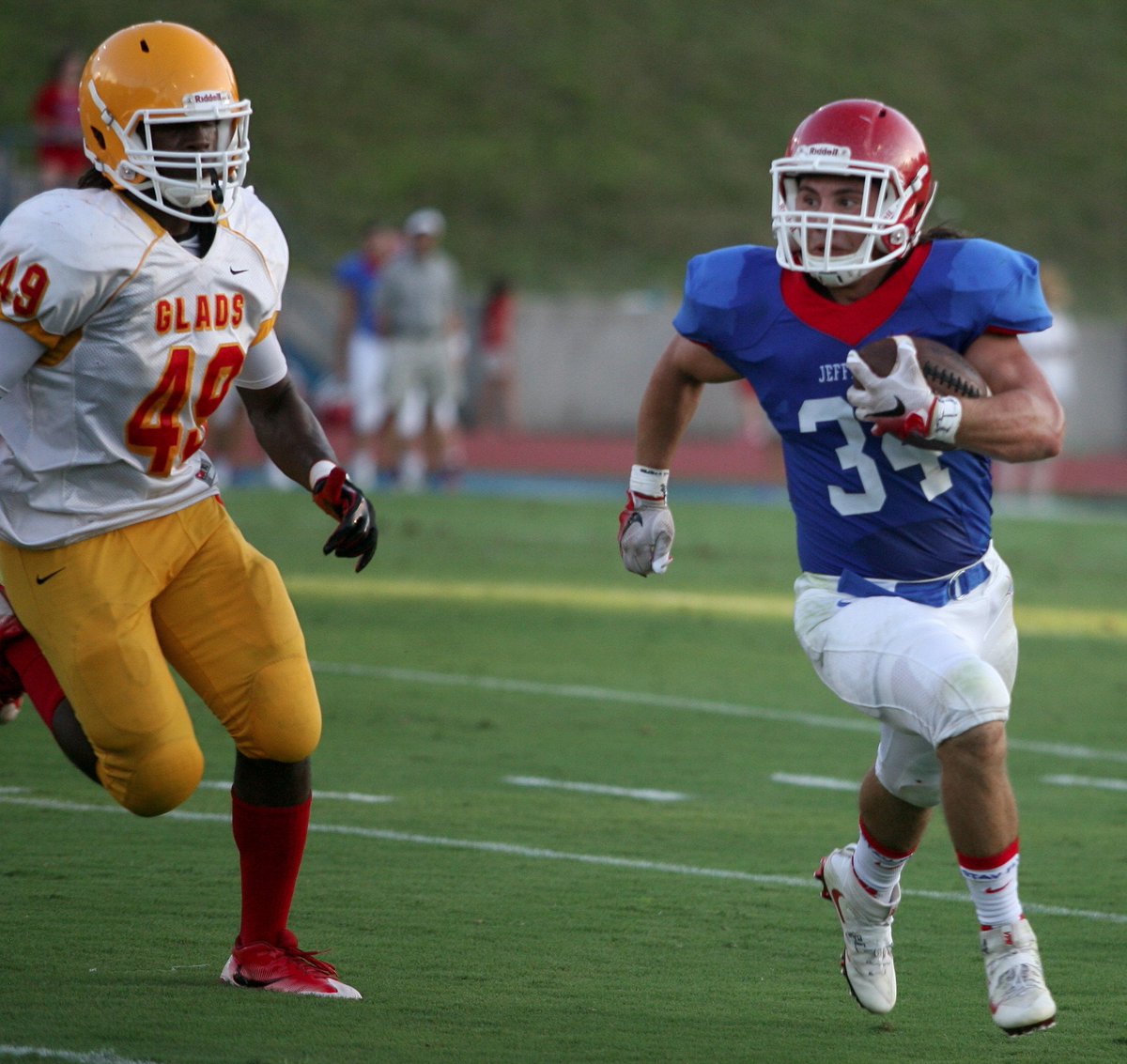 BHMunro1's tweet photo. Photos of @JeffersonFootba vs. Clarke Central @ZackBoobas 
@justin_cole20 @The_Wood21 
@jpaolozzi25 @JHS_Dragons https://t.co/fozB7g053z