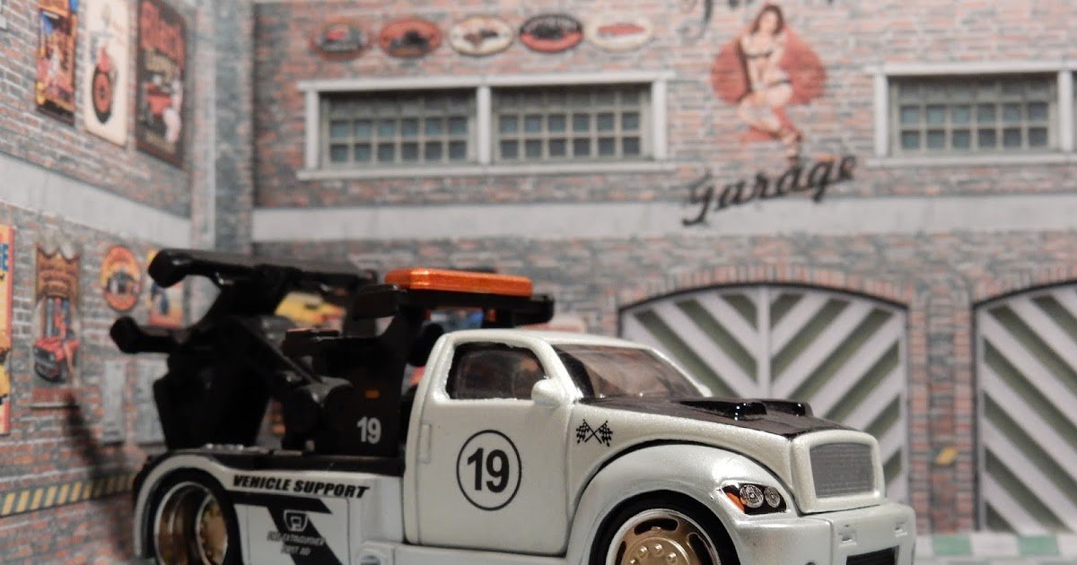 Wrecker tow truck (Maisto) dlvr.it/M1RTNj