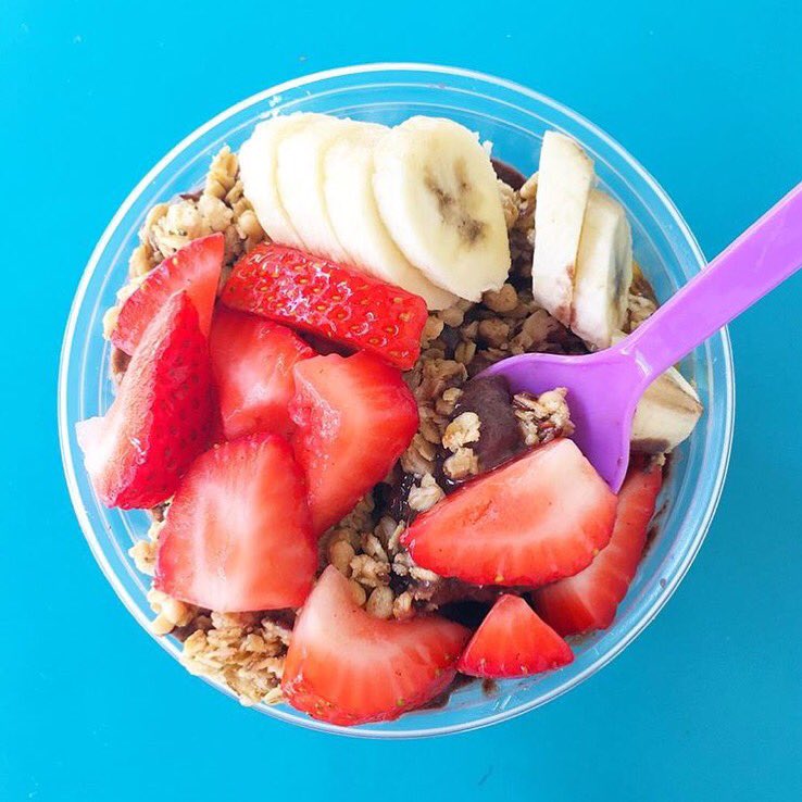Morning #foodspo by <a href="/TheFitCrasher/">The Fit Crasher</a>. Colorful blend of whole foods to keep you energized all day. 🍓
