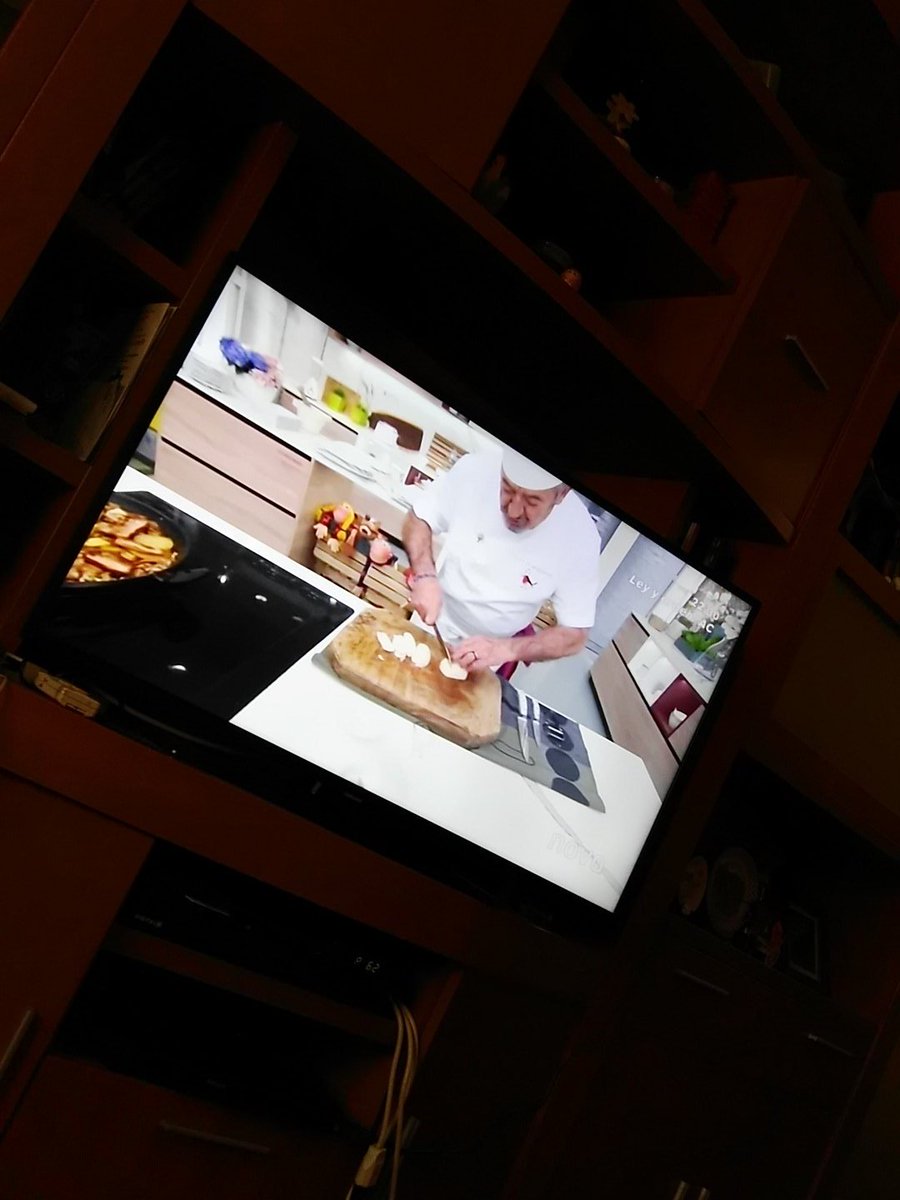jdbai_'s tweet photo. #Arguiรฑanoputoamo #Therealchef https://t.co/PijbwUcHlA
