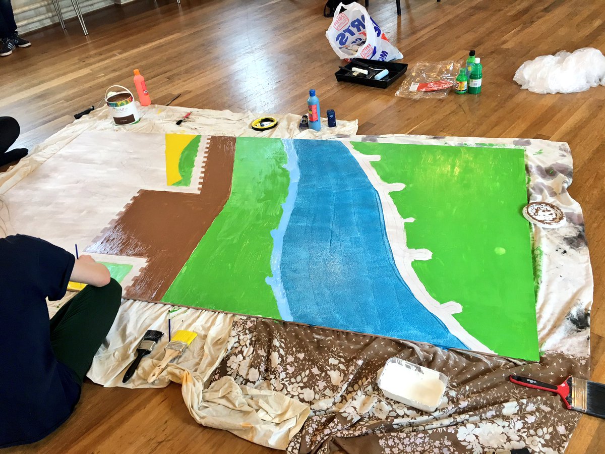 inspirajodies's tweet photo. Teams at St Marks Church painting murals! All looking good! 🎨👍🏼 @NCSNorthWest @NCS #socialaction #teamework #squad https://t.co/5N5NNUrhjf