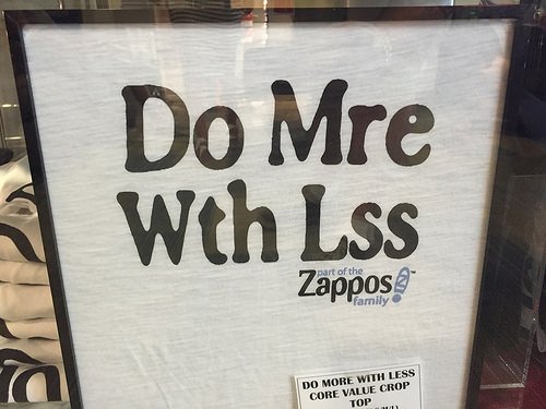 Great CX company: Zappos: #CustomerExperience, employee experience, #culture and #holocracy buff.ly/2aMrwdY