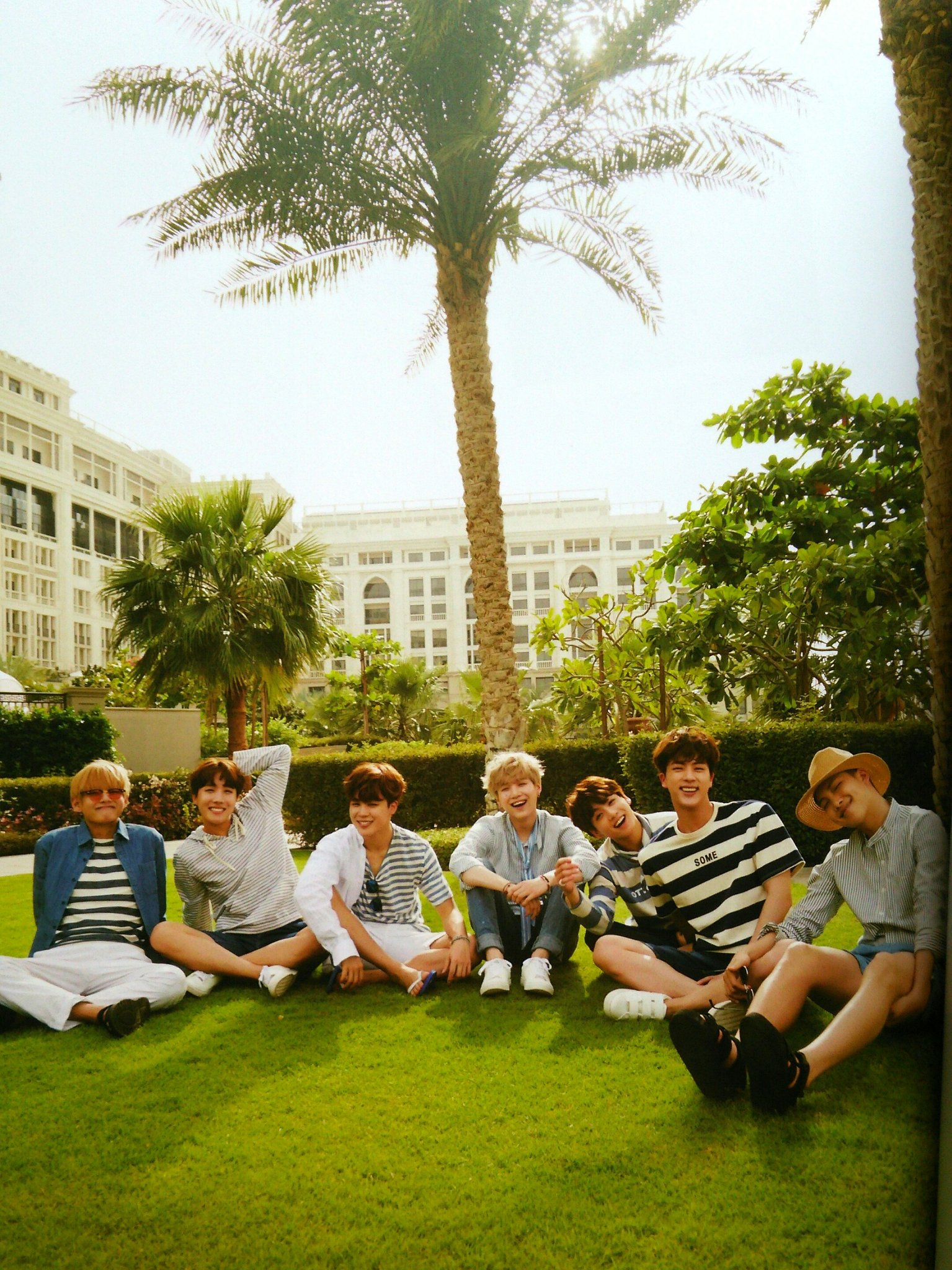 XIUTAMA on Twitter "BTS Summer Package in DUBAI Day3 V…