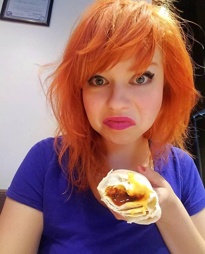 YourPalJulerz's tweet photo. Bae: I like you for what's "on the inside"❤
Me: _^_^_^
@tacobell #tacobell #cheesecore #fi… https://t.co/nGmULvTrYl https://t.co/x6eJ8MTh4D