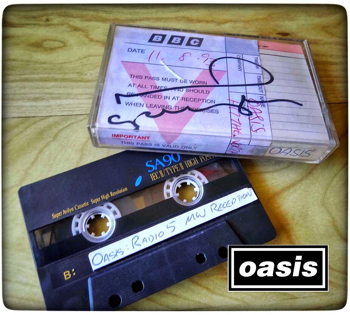 OasisDNA's tweet photo. Exactly 3 yrs before #Knebworth Oasis recorded their 1st ever radio session at BBC Radio5 #oasismusic #oasisdefmaybe https://t.co/KlNt8umcka