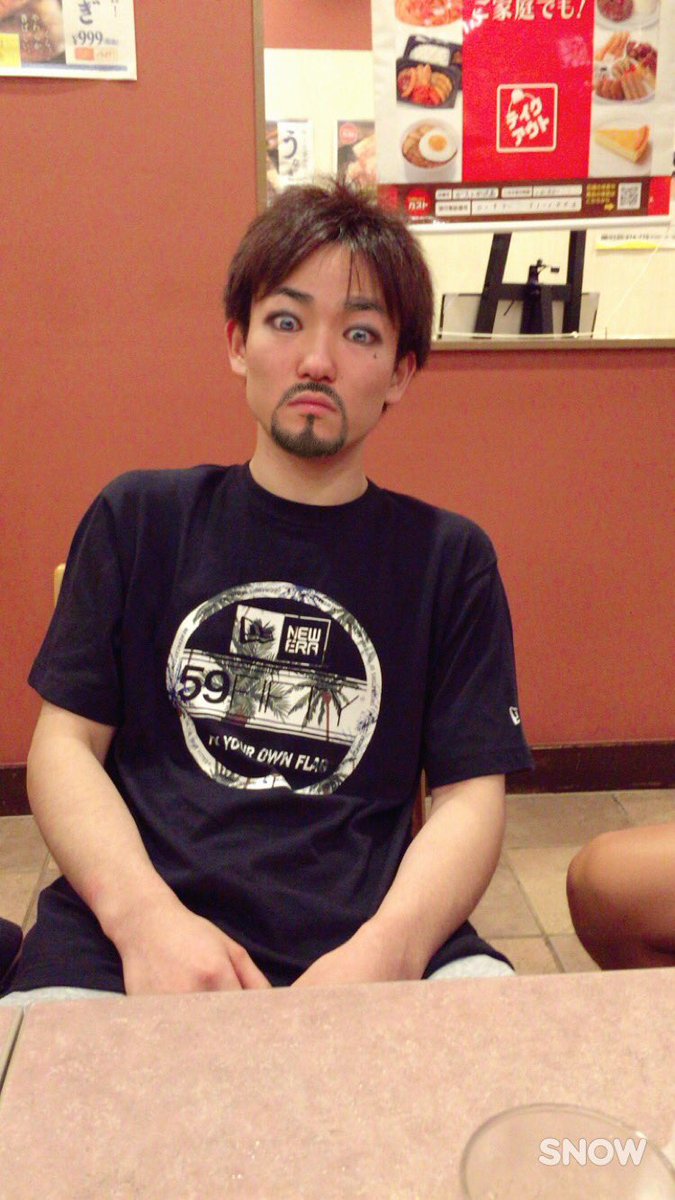 TakumiBm's tweet photo. ガストおもれえ https://t.co/zhtOyL1xVr