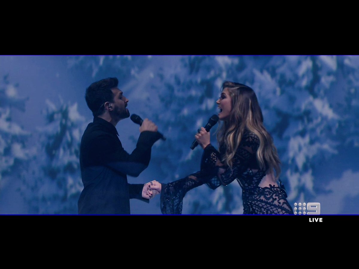 AlwayzWithDelta's tweet photo. @DeltaGoodrem tour requests - THIS👇🏻 @AlfieArcuri ❤️❤️🎤 #duet #magicaltogether https://t.co/kWpU4ELo5q