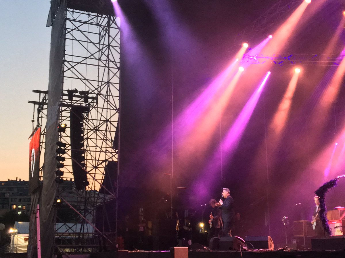 WNHFest's tweet photo. Salud y Rock and Roll en el Why Not Here Fest!! #WNHFest2016 #WNHF https://t.co/Z0ZpZb2zrD