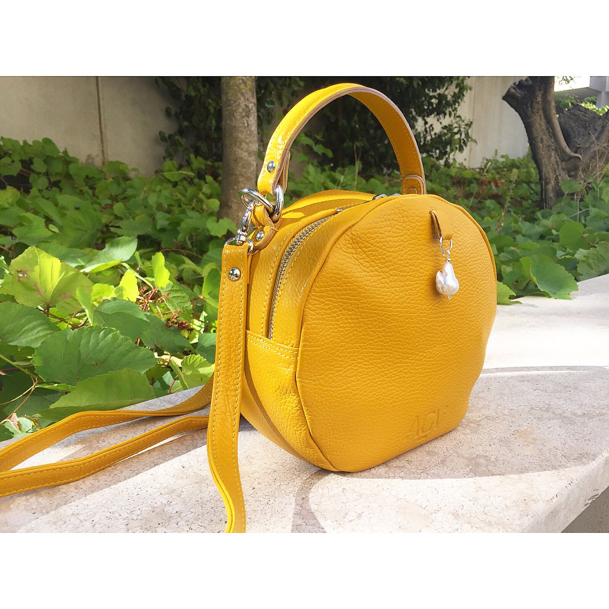 AGV_collections's tweet photo. AGV👜 •Sole Ocra Yellow•☀️
Check now on https://t.co/DSn5aTE2GW🌸
#AGVcollections #AGVroma https://t.co/1U10pHqawV