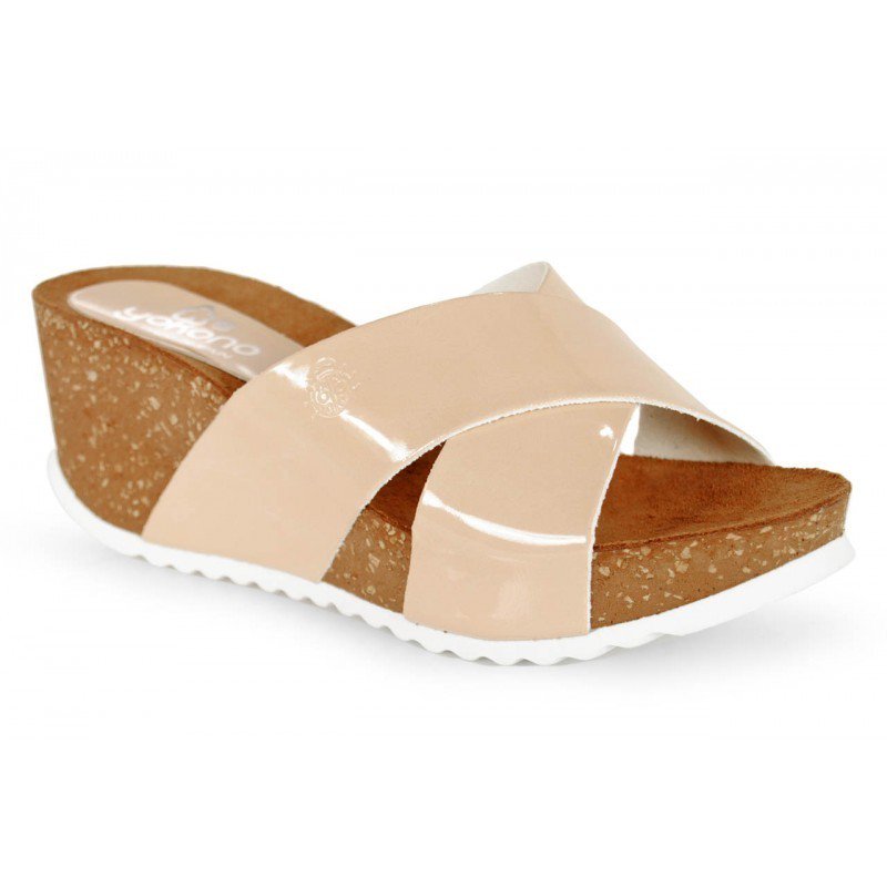 zapatutti's tweet photo. Seguimos de #Summer #Zapato plataforma #bio pala cruzada. Nos encantan!. Y a tí? #rt #shoes https://t.co/kadCbNny0A https://t.co/IG1ddrUkak