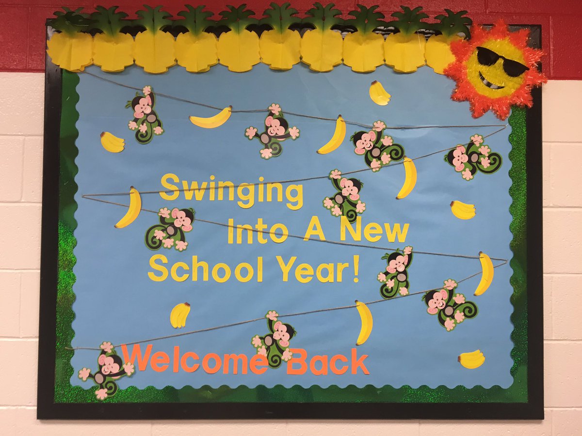 Back to school <a href="/AuroraLunchCrew/">Aurora Lunch Crew</a>