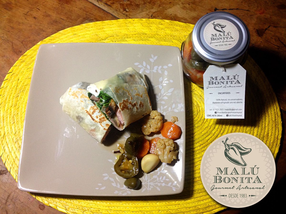 chileartesanal's tweet photo. Wrap de espinacas, champiñones, jamón y queso crema.
Acompañado de Encurtidos Malú Bonita Gourmet Artesanal. https://t.co/Vm1nmSXAeb