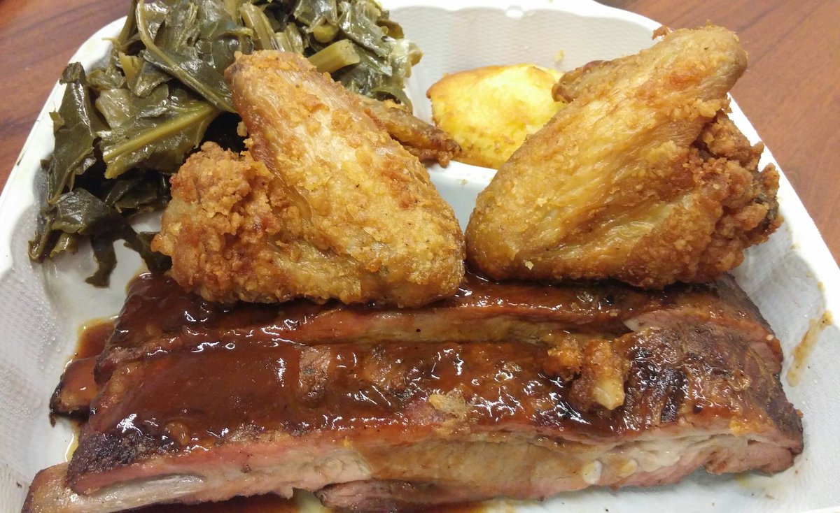 AngryManTV's tweet photo. Lunchtime!!! #rollingrib #fatbox https://t.co/vgyNtjtYML