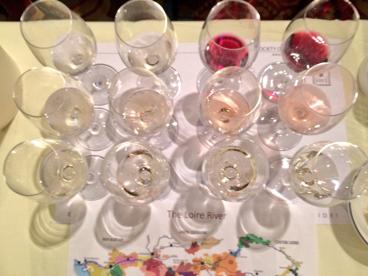 Awesome #Loire seminar from <a href="/Guy_Stout/">Guy Stout, MS</a>, including a small little tasting. #SWEConf2016