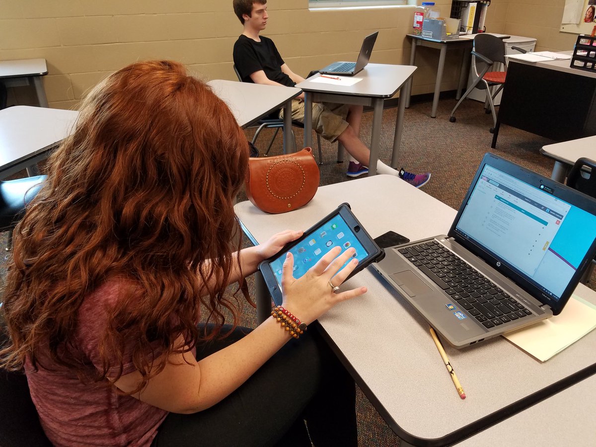 MPS2edMath's tweet photo. Geometry vocab around Horizon High School! Great, creative use of tech Mr. Tomei! #horizonmillard #mps2ed https://t.co/cPgQ15dp6I