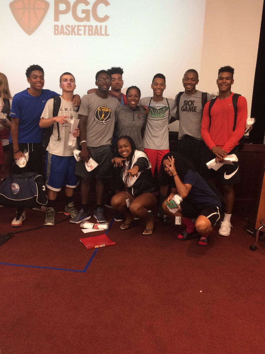 MarnelleGarraud's tweet photo. Had an amazing time @PGCbasketball again! Met many great ppl &amp; learned so much about life &amp; ball #pgcsc @markefree https://t.co/BzkbyCzjbl