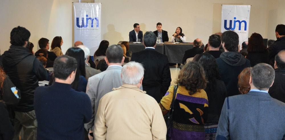 morenoproduce's tweet photo. #gestionwalterfesta Jesica Di Battista tuvo el honor de acompañar a la UIM en su presentacion @dibattistajesic https://t.co/54JewADOkh