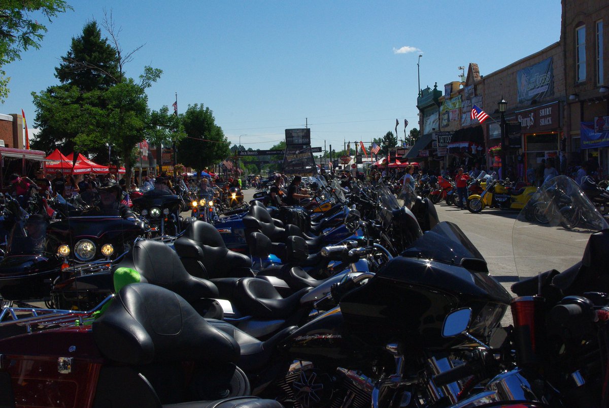 SturgisRally's tweet photo. Good morning #sturgisrally fans it's a beautiful Friday in #sturgis https://t.co/srP5QhIi5M