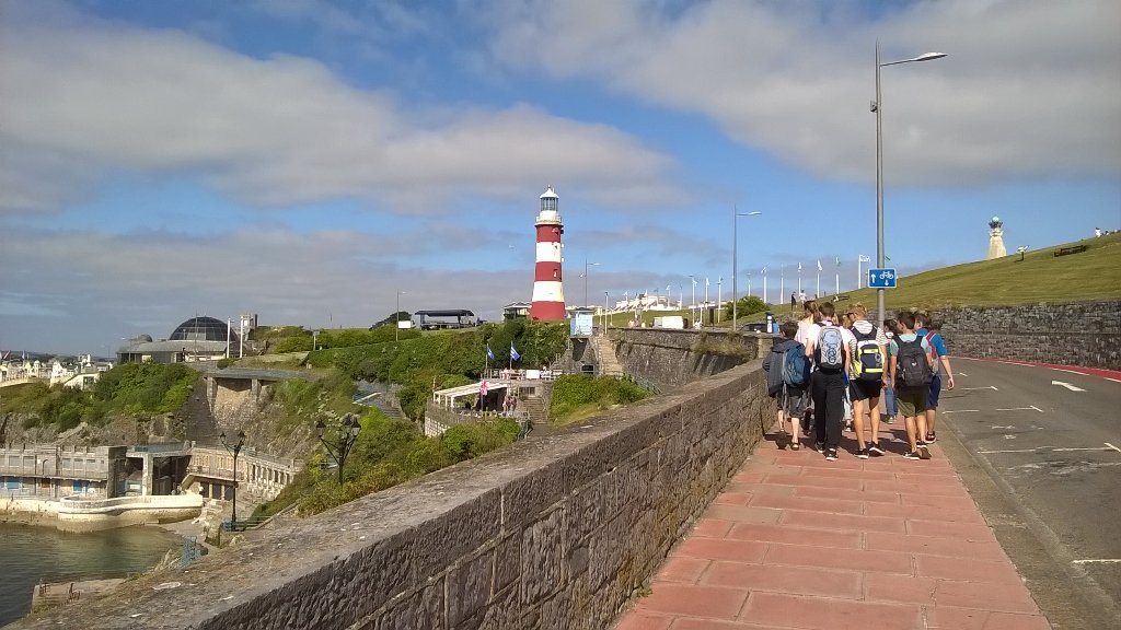 TW_Torquay's tweet photo. ...upps, wir sind heute im Bilderbuch gelandet. #Ausflug #Leuchtturm #Plymouth #Olympia #publicviewing #shopping 🏬 https://t.co/fFaEikqVzX