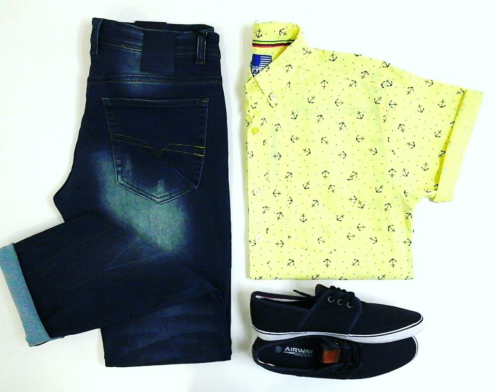 KalibuuBoutique's tweet photo. OOTD FRIDAY 💪💪#menswear #fashionmens #streetstyle #streetwear #streetfashion #mensclothing #mensfashions #trendy https://t.co/JvQADk6Of6