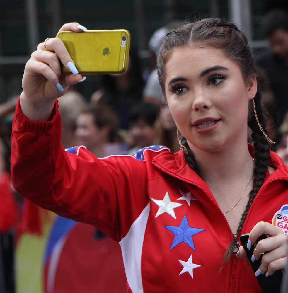 mediapunchinc's tweet photo. Selfie Olympics -McKayla Maroney #olympics #olympian #2016olympics #gymnastic #goldmedal #usagymnastics #mediapunch https://t.co/wTz2ik3aIs