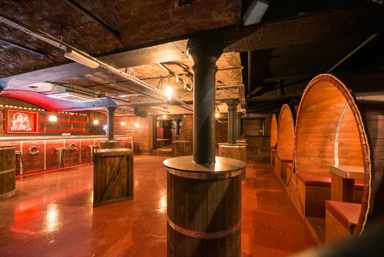 SEEN_LIVERPOOL's tweet photo. New pirate-themed bar for @StanleyStQtr #MansRuin https://t.co/w6F6nZrQ9A https://t.co/Up91v9zYfb