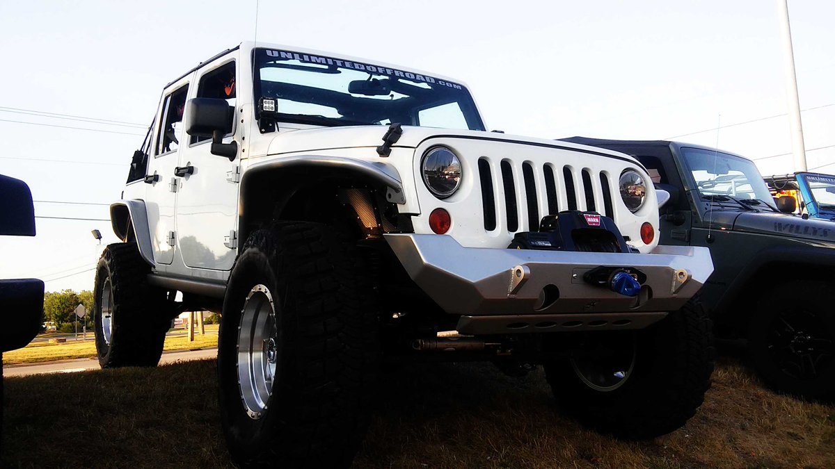 #JeepLife #JeepNightAtScooter's #UnlimitedOffroad