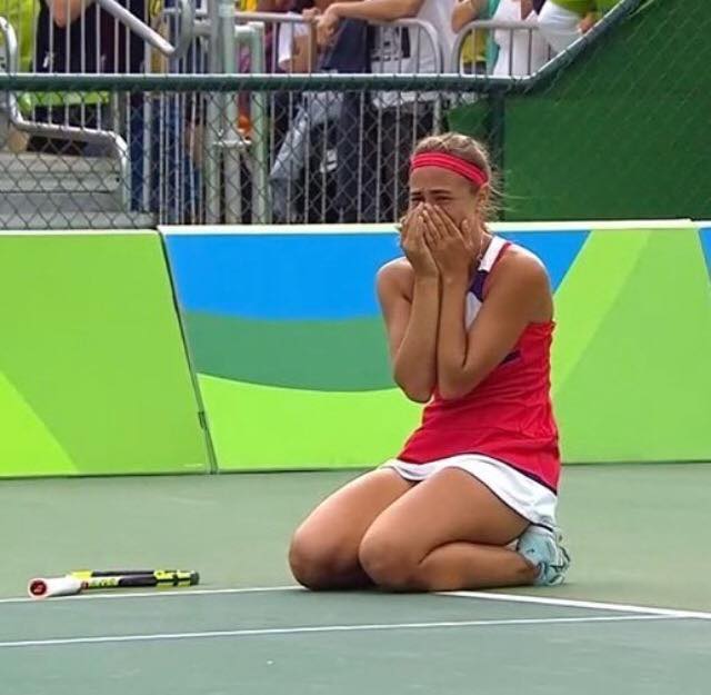 NotiUno's tweet photo. ¡ÚLTIMO MINUTO! Monica Puig de #PUR pasa a la final de #Tenis en #Rio2016 Peleará medalla de Oro. ¡Esoo eess! ¡Siii! https://t.co/5KUIiDmzxw