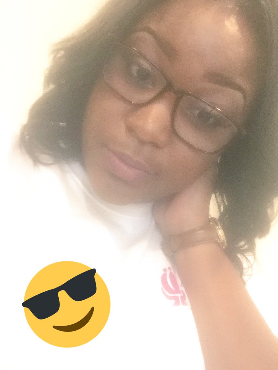 att_pixieTinker's tweet photo. Chilln at wrk #breaktime #at&amp;t #career_noJOB 😝 https://t.co/Y3ujVLTF5Q
