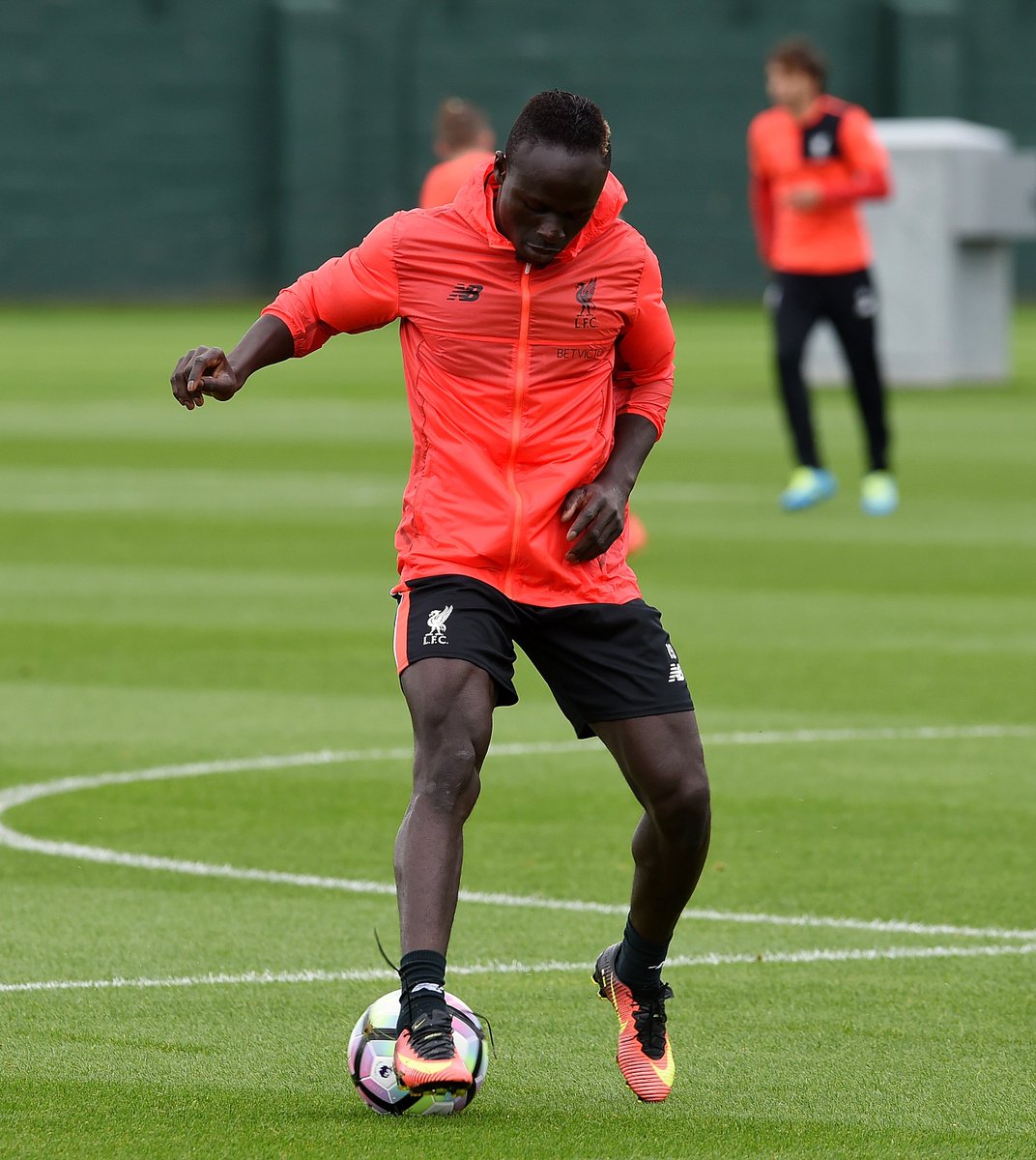 LFC tweet picture