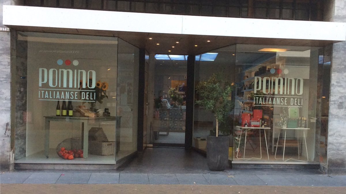 <a href="/PominoLeiden/">Pomino</a> Breestraat 173. Morgen open van 9.30 tot 17.30 u. Tegenover de Coffee Company